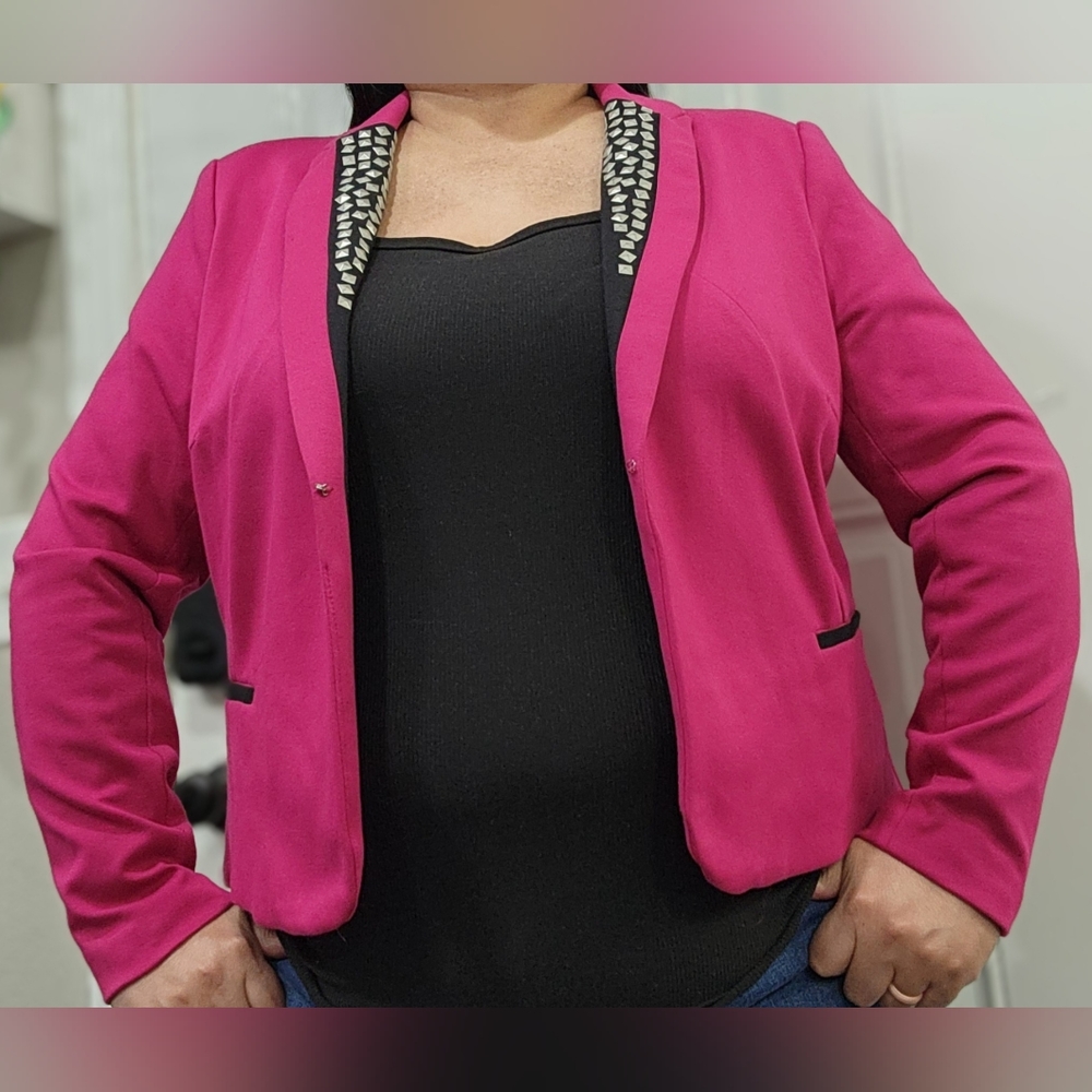 Tattoo Me bright fusia studded lapel cropped blazer women's size 1x